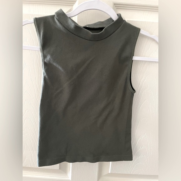 Tops - Final sale❗️ Olive Casual Plain Rib-Knit Women's Tank Tops, one size, pre owned.